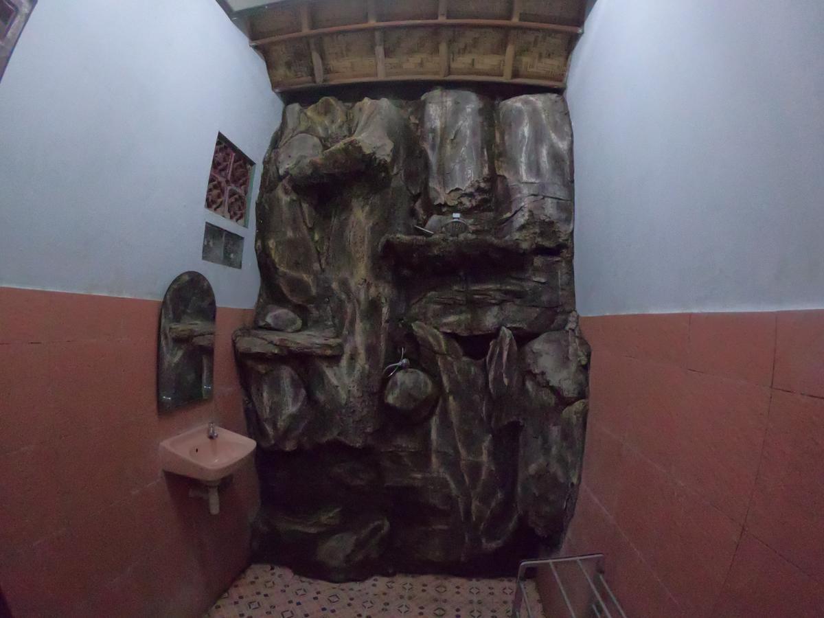Ray Homestay Batununggul Екстер'єр фото